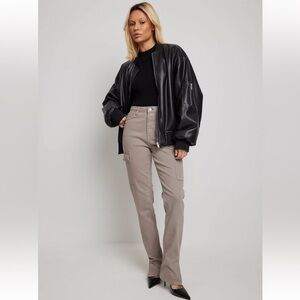 NA-KD Skinny high waisted cargo slit denim in gray